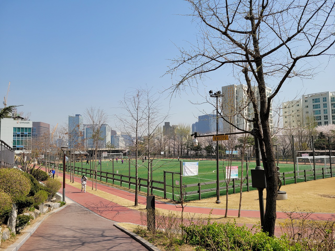 曼的防守策 曼的防守策